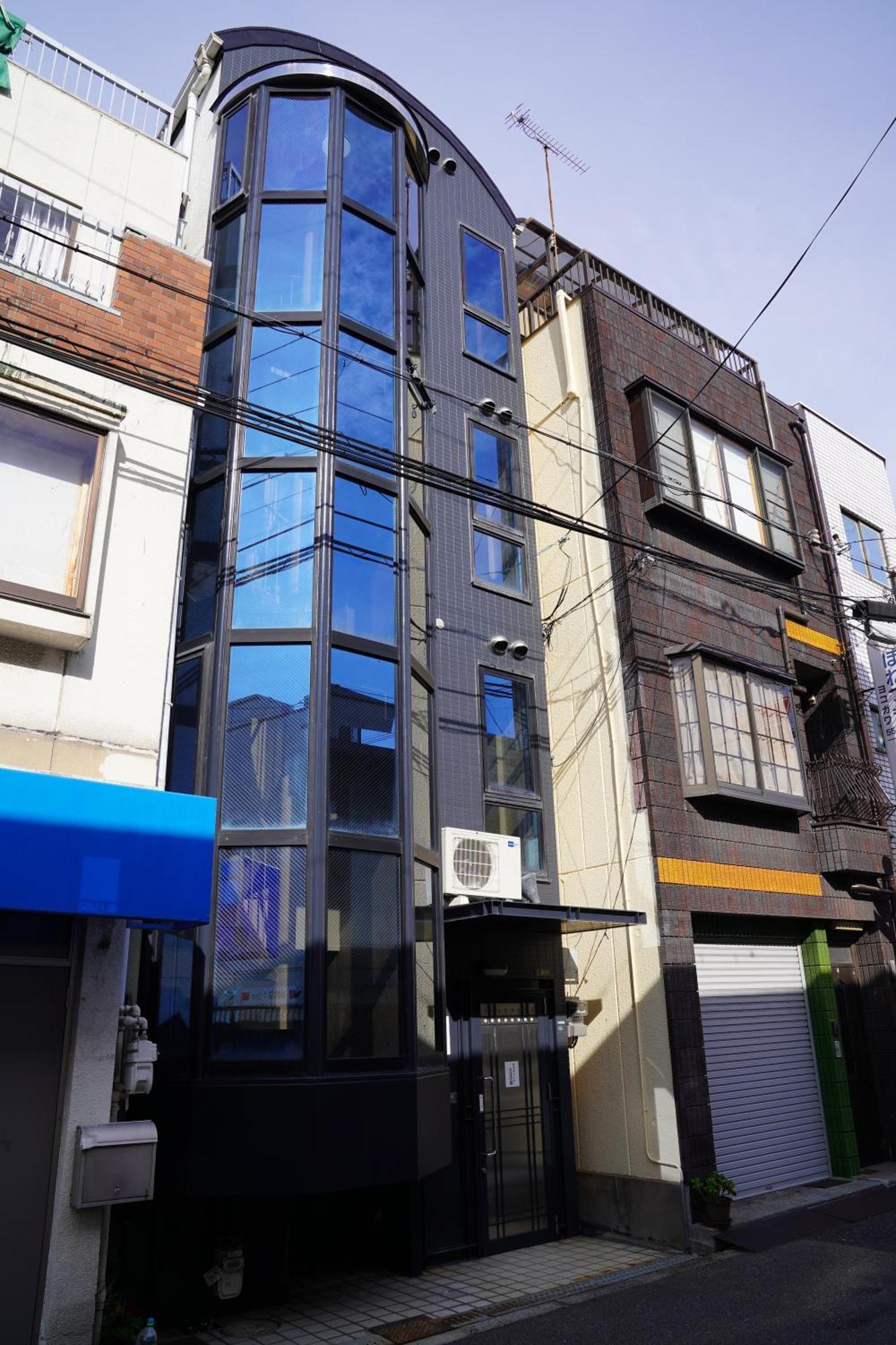 155M2 駅徒歩1分 Villa Osaka Exteriör bild