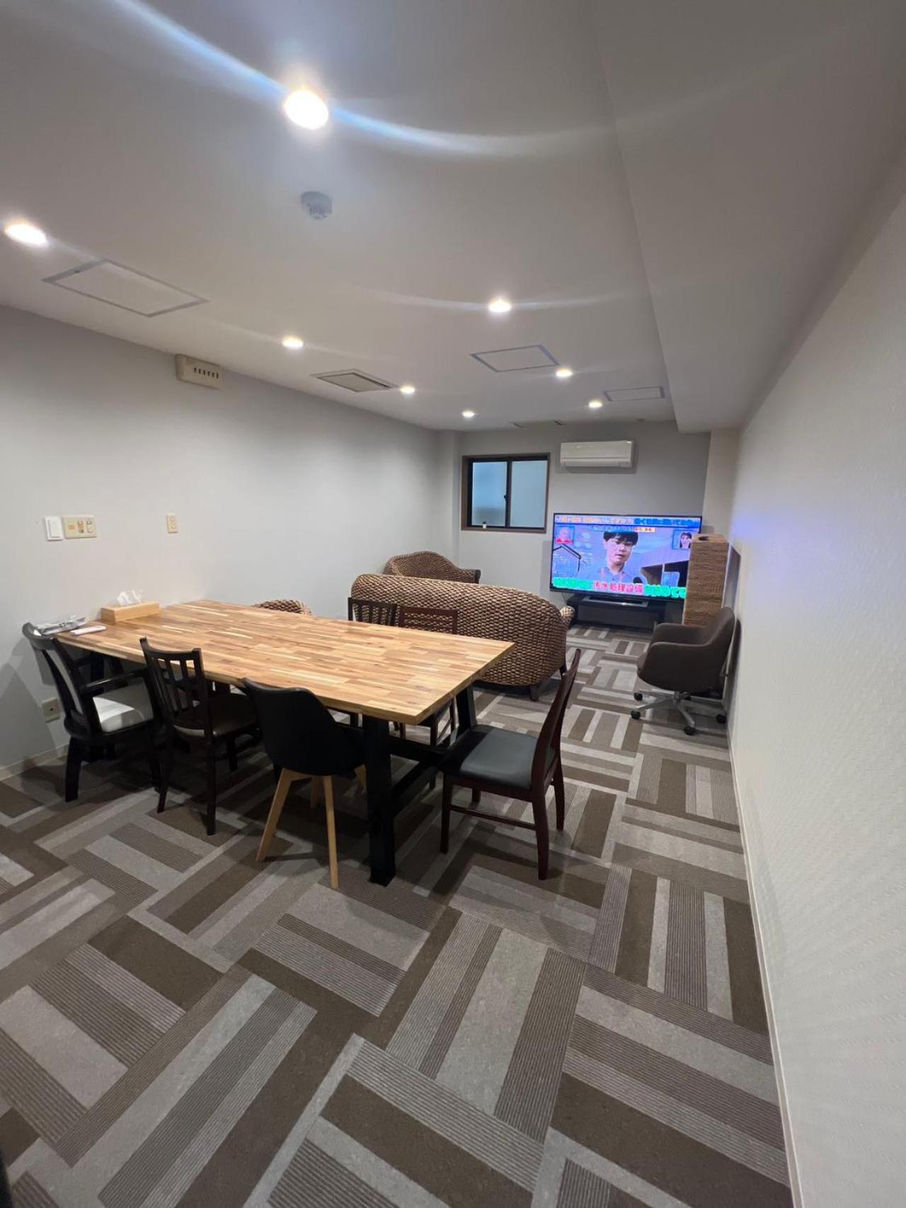 155M2 駅徒歩1分 Villa Osaka Exteriör bild